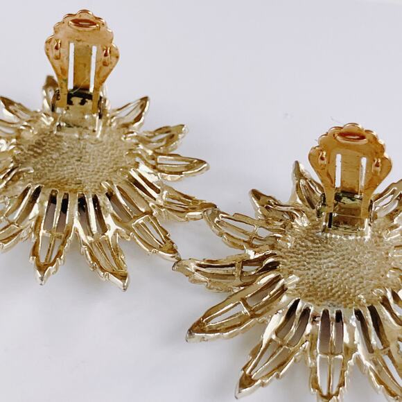 VTG Signed Sarah Coventry Sunflower Brooch Earrings Set Gold Tone 1960s Jewelry - Picture 11 of 12
